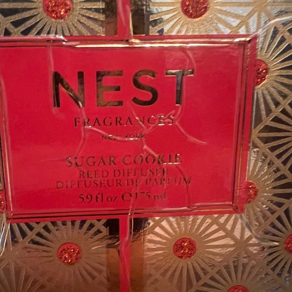 NEST Fragrances Sugar Cookie Reed Diffuser - Picture 3 of 6